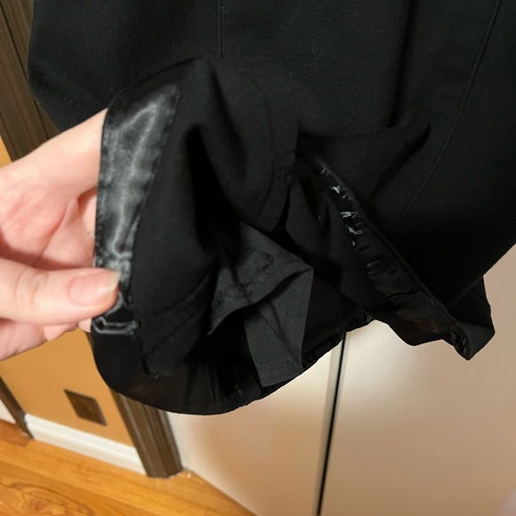 Anthropologie x 4C Black Gold Shift Dress Cap Sleeves Metallic Bodice Tailored - Picture 8 of 8